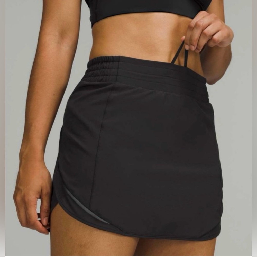 Lululemon Hotty Hot Skort Black Size 4